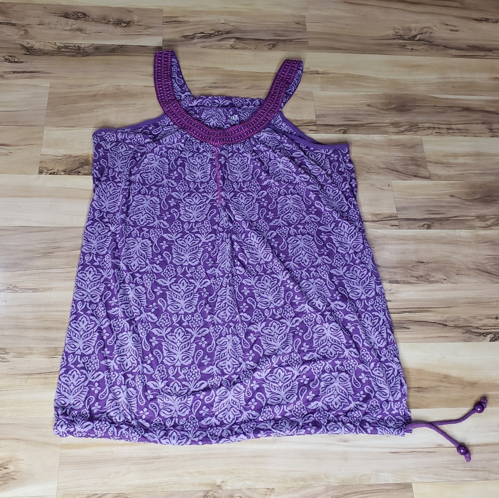 Light top